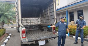 Customs foils attempt to smuggle RM500,000 worth of vape products into Thailand