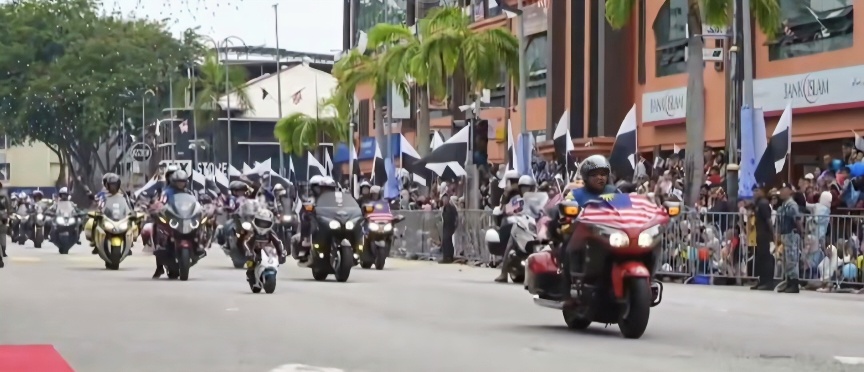 Daz Bikers semarakkan sambutan Hari Kebangsaan Pahang, pelumba cilik curi tumpuan