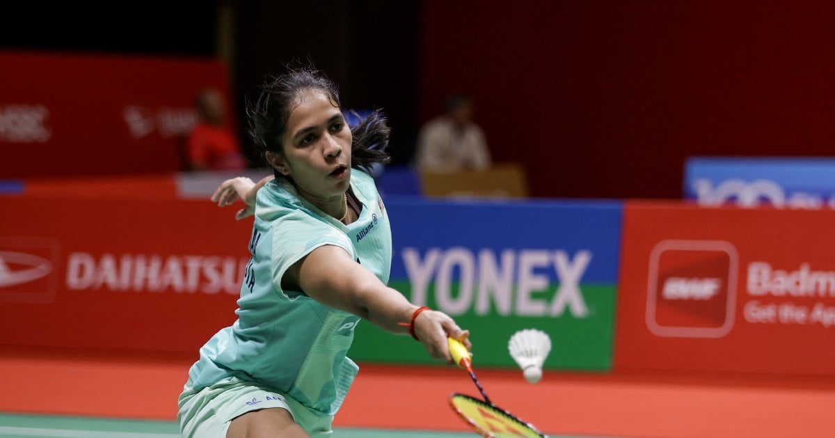 Debut win for Letshanaa sets up showdown with ex-world champ Sindhu