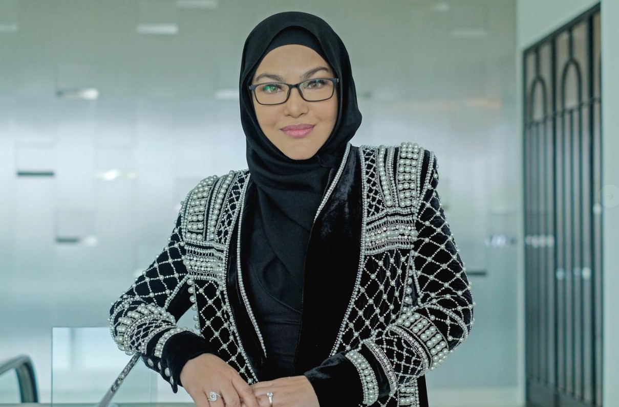 Disitulah akan munculnya putik-putik cemburu - Umie Aida