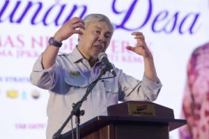 Don't abuse rank or position to commit unlawful acts, Zahid tells defence, security forces