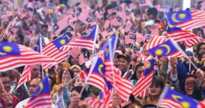 Don’t be afraid to fly the Jalur Gemilang, says govt