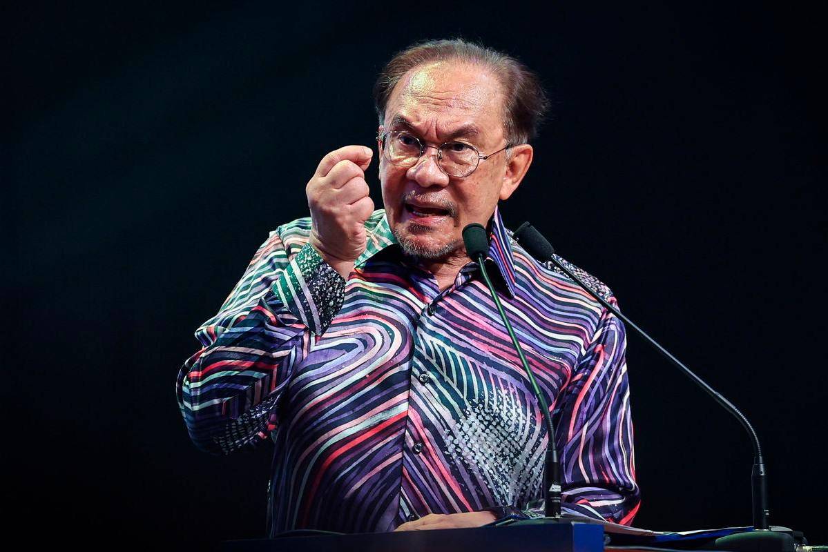 Efforts to cut fiscal deficit not made at expense of people’s welfare: Anwar