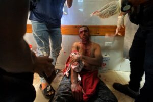 Empat wartawan antara 15 terbunuh serangan di hospital Gaza