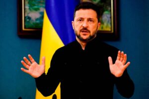 European leaders to join Zelenskiy for Washington talks as Trump presses peace deal