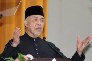 FELDA tawar gaji minimum RM1,700 bagi tarik pekerja tempatan
