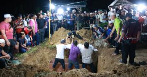 Family of four killed in Gua Musang crash buried in Pasir Mas