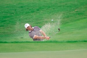 Fleetwood and Cantlay share PGA Tour Championship lead after third round