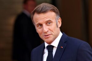 French Presdident Macron: will continue mandate until the end of its term