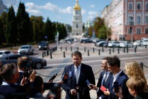 Germany will take part in security guarantees for Ukraine, vice chancellor says