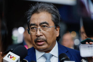 Govt allocates RM1.4B for oil palm replanting under 13MP