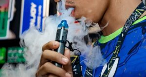 Govt can’t suddenly ban vape, says health minister