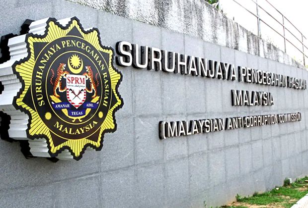 Govt dept director nabbed by MACC in Penang