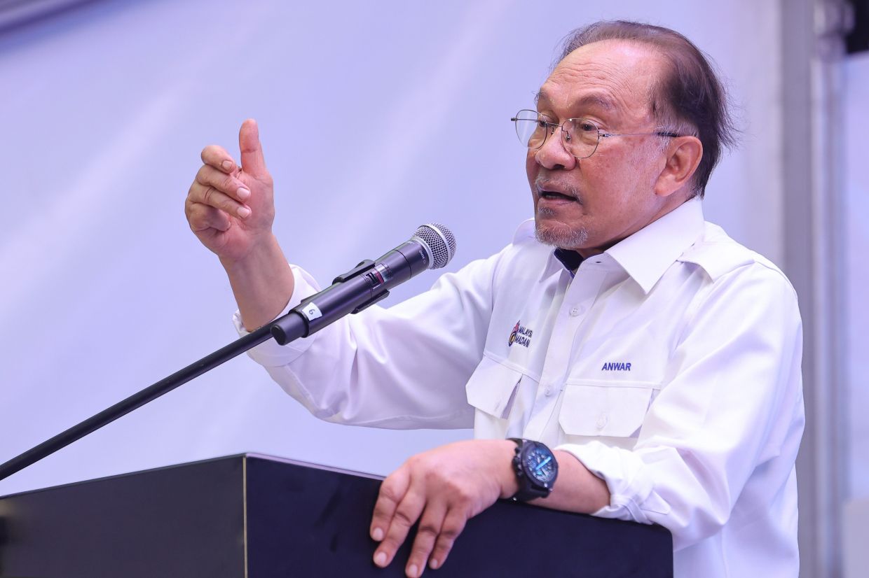 Govt has reduced new debt, fiscal deficit continues to decline, says PM