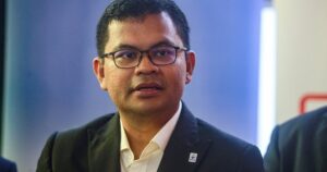 Govt reviews next step for nuclear energy use