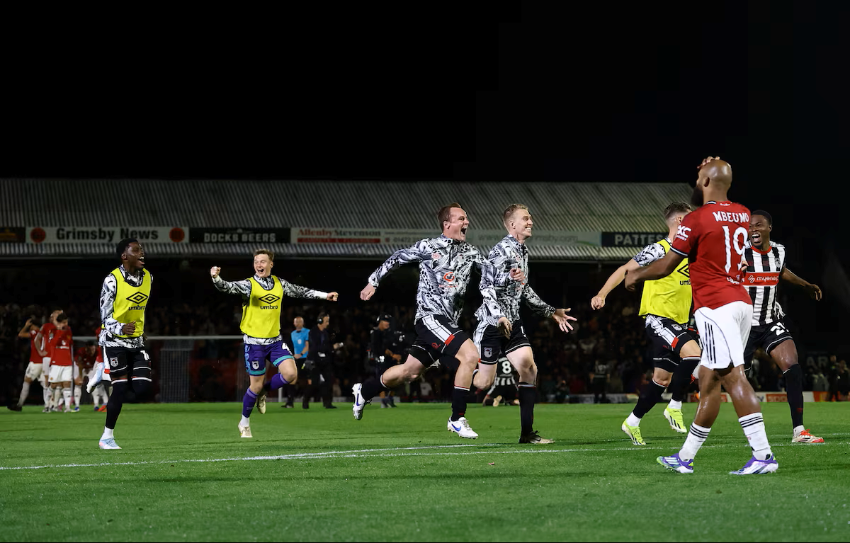 Grimsby cipta kejutan singkir United