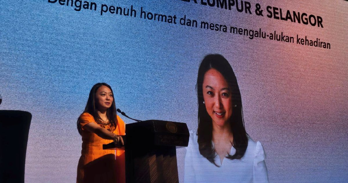 Hannah Yeoh pledges RM10,000 for seniors' activity centre