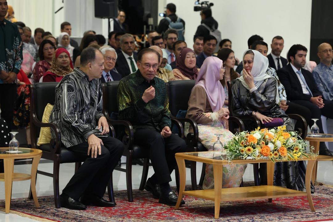 Hayati sejarah Asia tanpa naratif penjajah