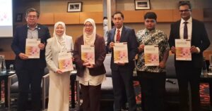 Health expert calls for comprehensive approach to tackle adolescent obesity