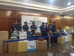 Holy smokes: RM2.07mil in illicit ciggies seized in late night raid