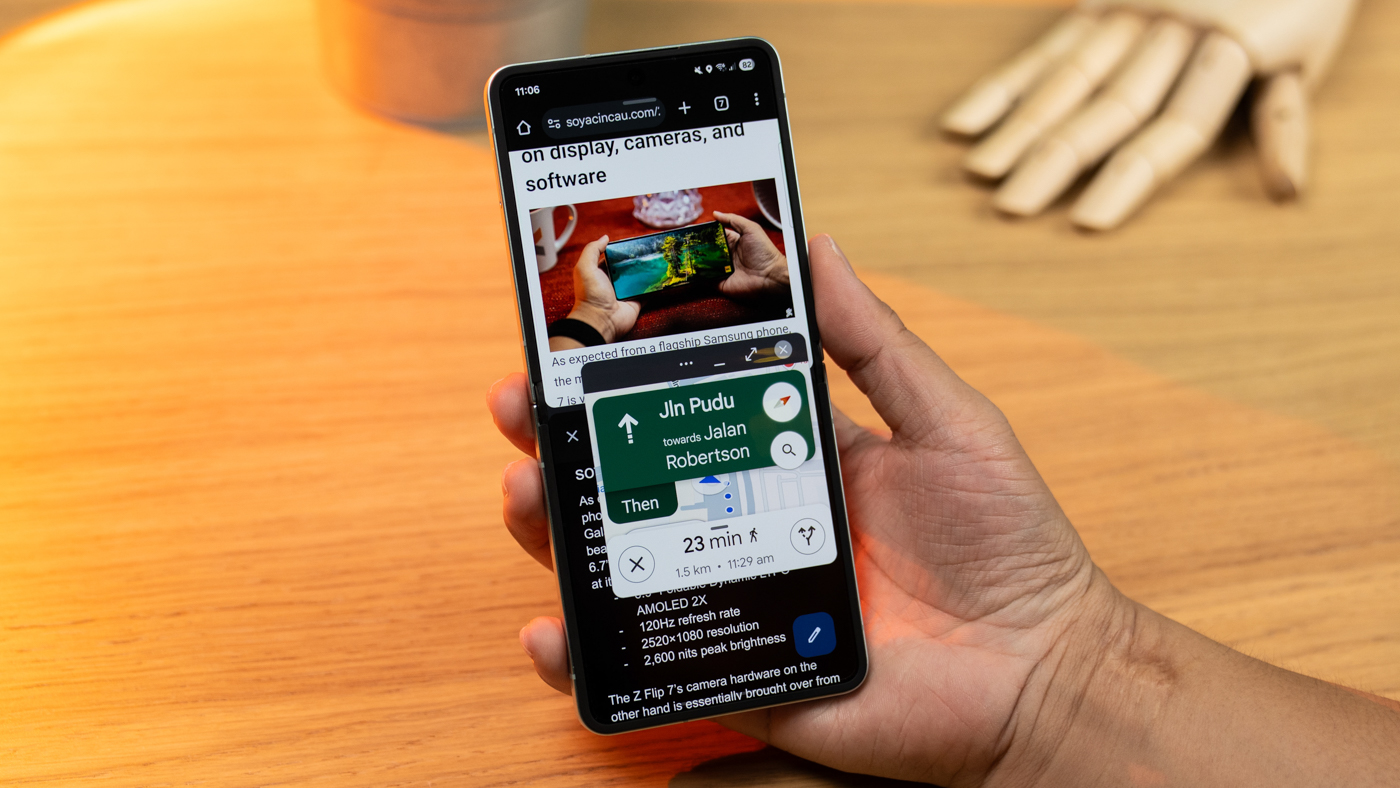 How the Samsung Galaxy Z Flip7’s Bigger FlexWindow Works Smarter