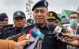 Cover Image for Cops complete probe into ‘Datuk Seri’ over alleged pistol-whipping of woman