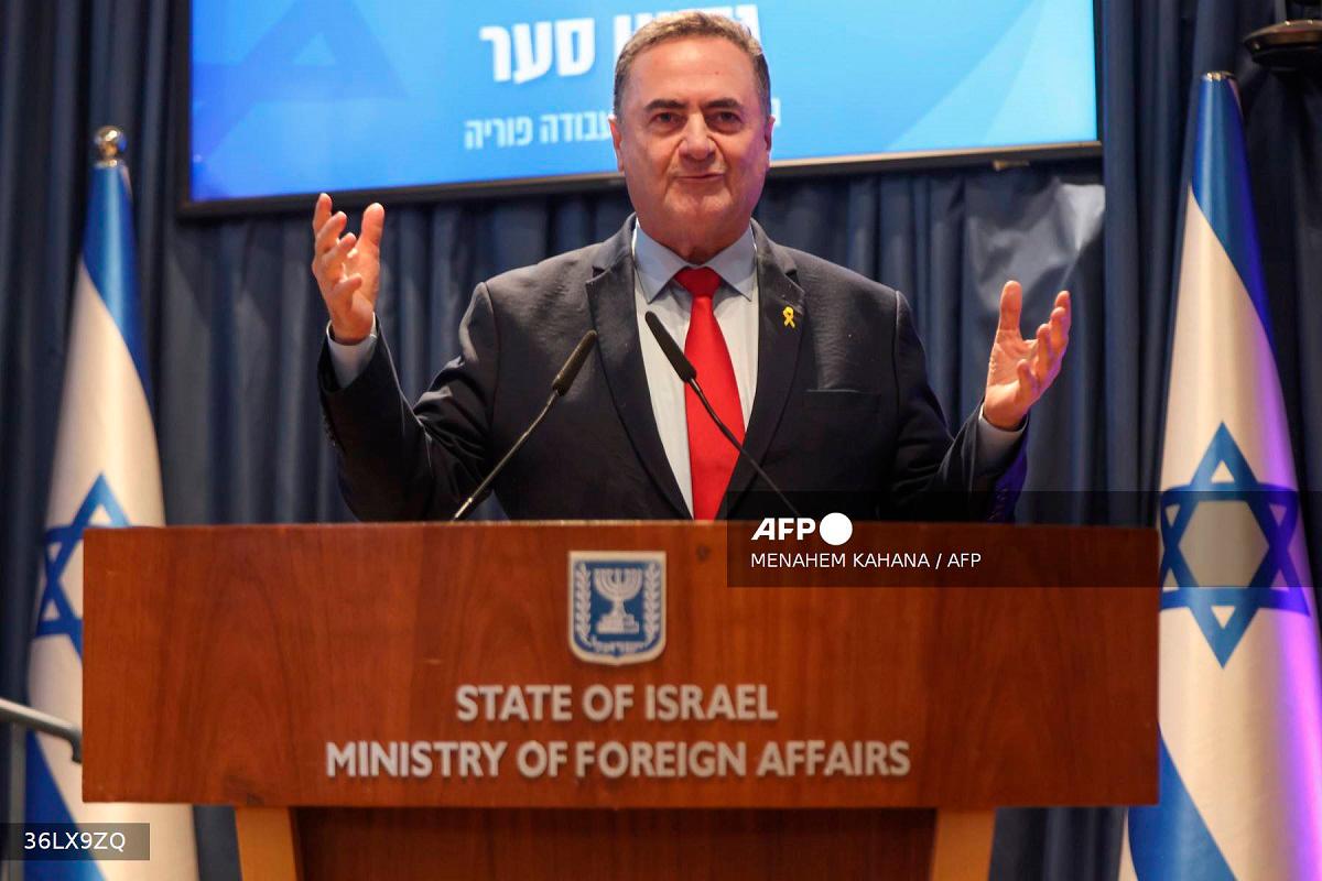 Israel army chief must follow Gaza decisions says defence minister