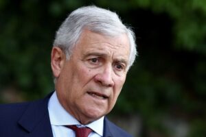 Italy's foreign minister sees no end to Ukraine war this year