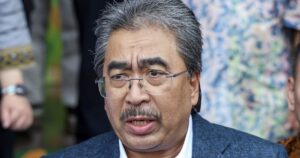 Johari: Ban on export of raw logs to continue
