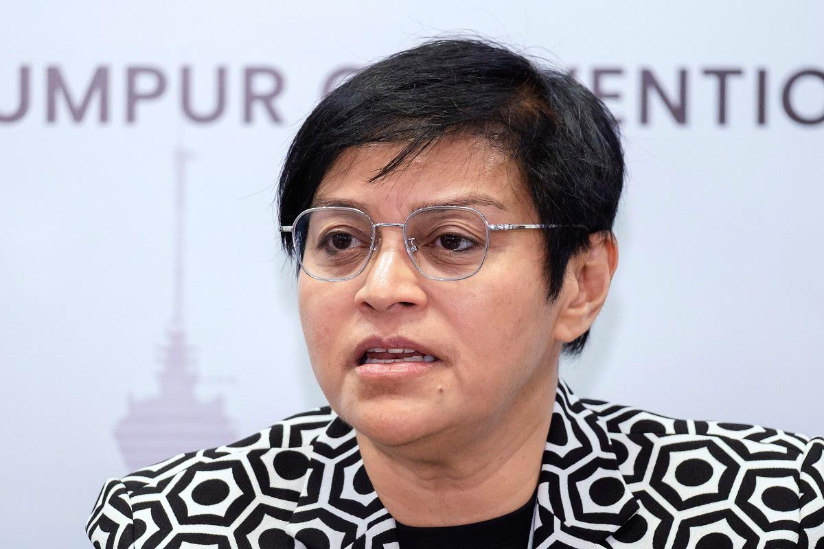 Keadilan hak semua sejak lahir bukan keistimewaan
