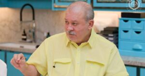 King blasts 'salesmen' culture among former military officials