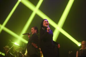 Konsert 'Gelombang Bahagiaku' malam penuh cinta