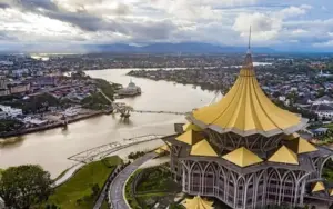 Cover Image for Sabah, Sarawak placements now mandatory for contract medical officers
