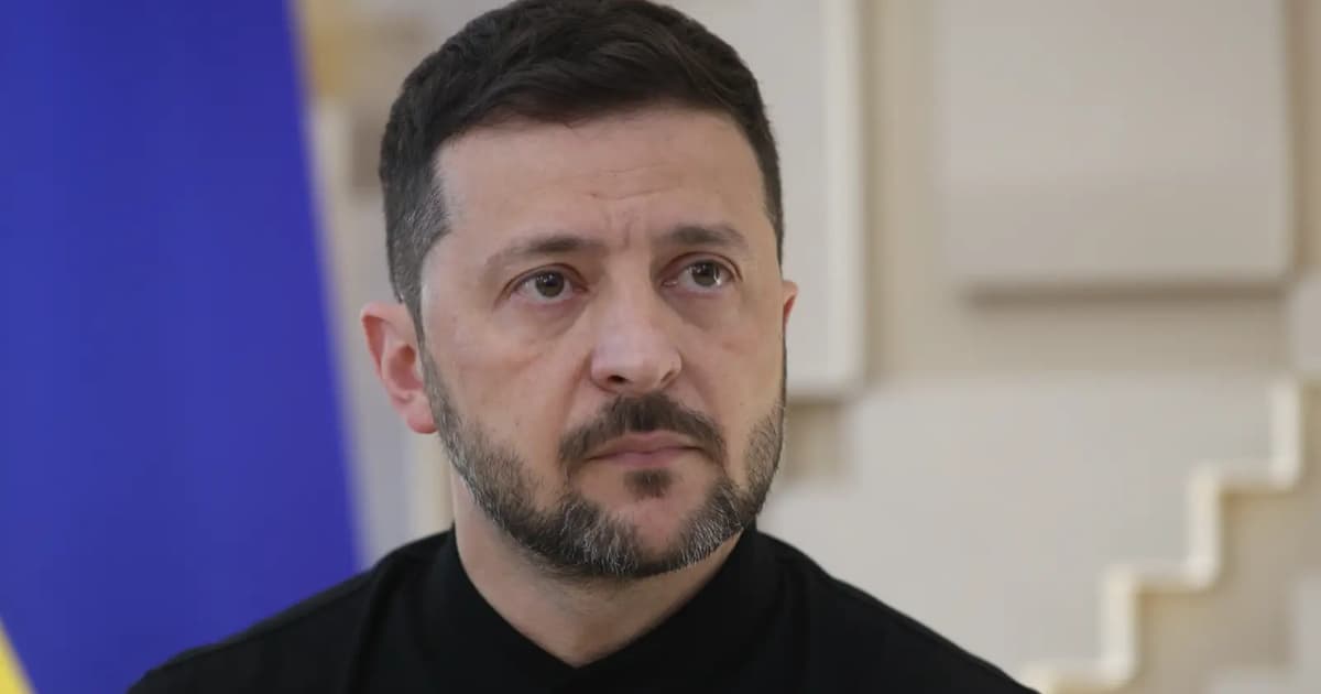 Kyiv won’t give up land, says Zelensky as US-Russia summit confirmed