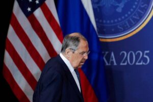 Lavrov discusses Alaska summit with Turkey, Hungary after US-Russia