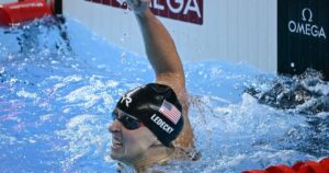 Ledecky wins 800 freestyle classic, McIntosh third