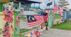 Life after stroke: 'Mie Merdeka' keeps flag-flying tradition alive