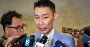 Malaysia shines best when we play as one team, says Chong Wei