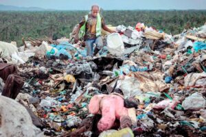 Malaysia tightens plastic waste import controls to boost circular economy