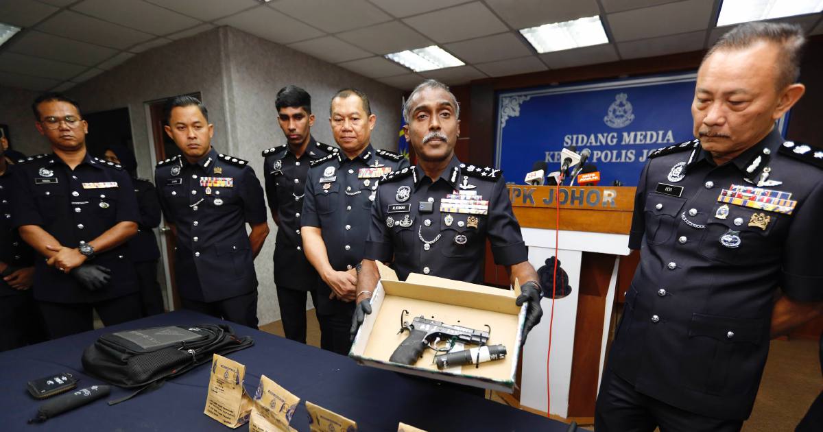 Man arrested with pistol, 175 bullets and drugs linked to clinic robbery