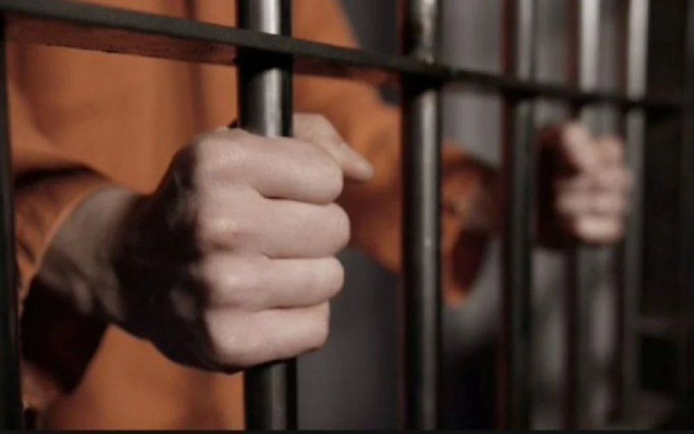 Man jailed five years for threatening father with parang