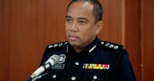 Man who allegedly slashed wife, himself in neck in critical condition