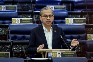 Man who claimed to be pathologist has history of scams, says Fahmi