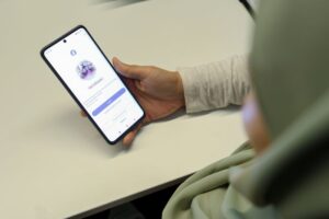 Media sosial:  Bantu belajar atau bikin leka?