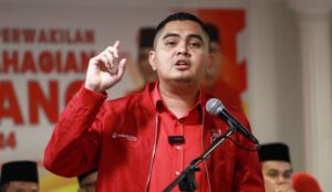 Muhamad Akmal dirakam keterangan dua jam, hampir 80 soalan ditanya