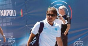 Napoli favourites to repeat success but Conte stresses need for patience