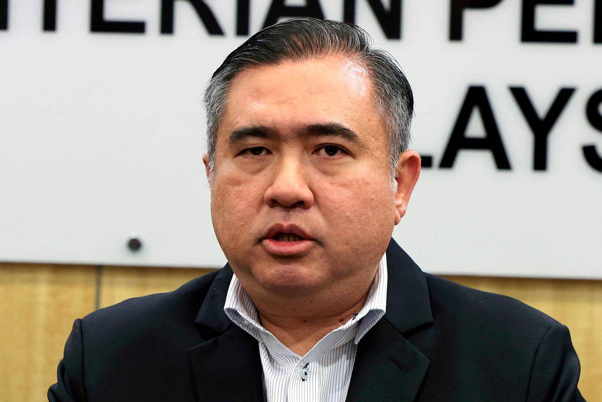 No road tax? RTD will seize your luxury car, says Loke
