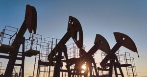 Oil prices fall as market eyes US-Russia talks on Ukraine