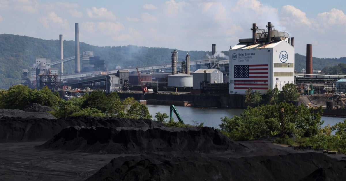 One dead, 10 injured in Pennsylvania steel plant explosions