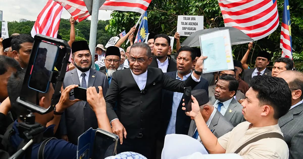 Opposition MPs unafraid of suspension for protesting Urban Renewal Bill